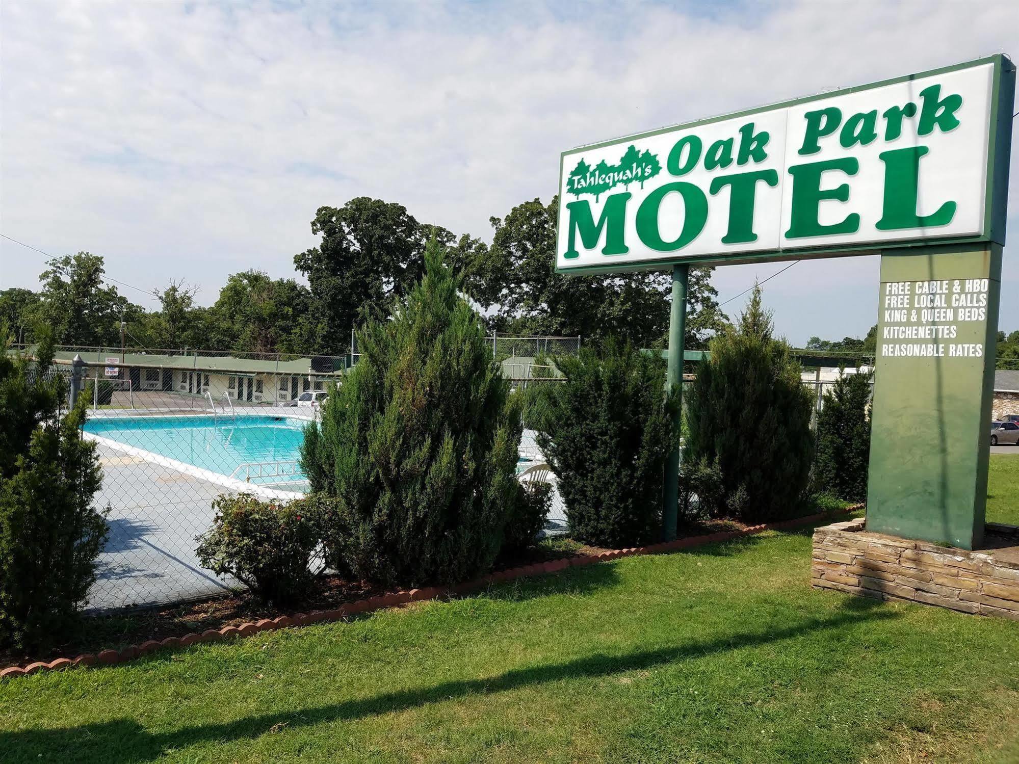 Oak Park Motel Tahlequah Exterior foto